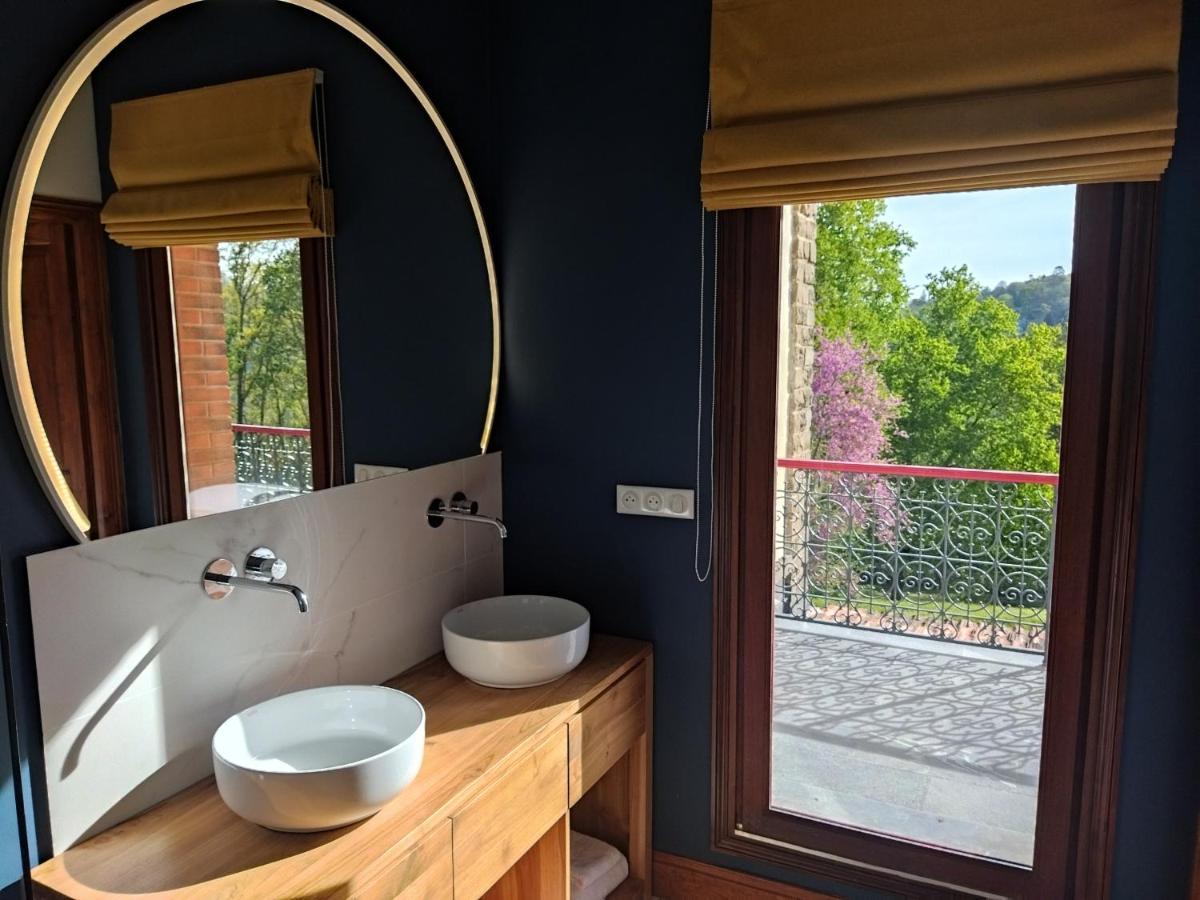 Bed and Breakfast Domaine De La Tisnere Gelos Exterior foto